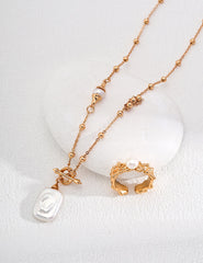 Natural Pearls Pendant Necklace