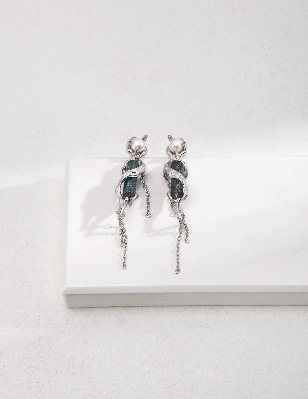 Elegant Sterling Silver Moss Agate Earrings - Nature's Tranquility