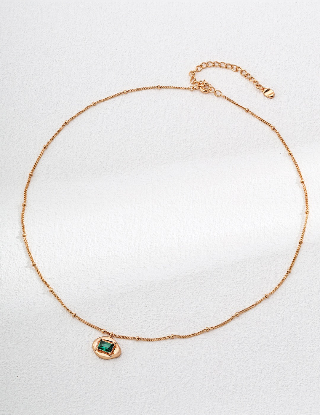 Green Zirconia Pendant Necklace 