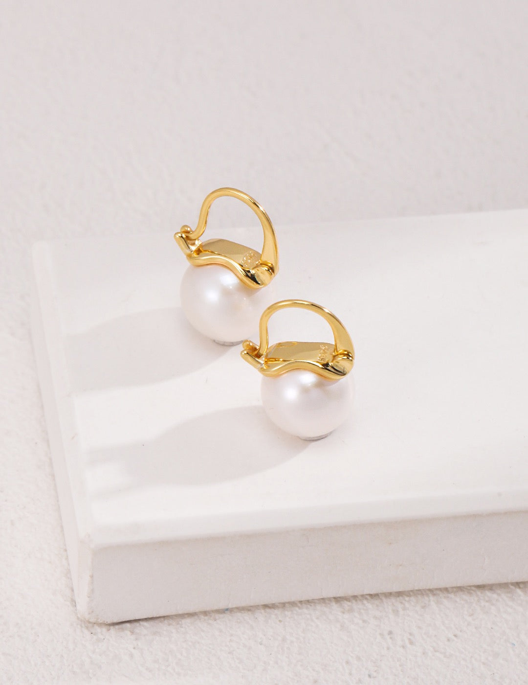 Natural Pearl Earring