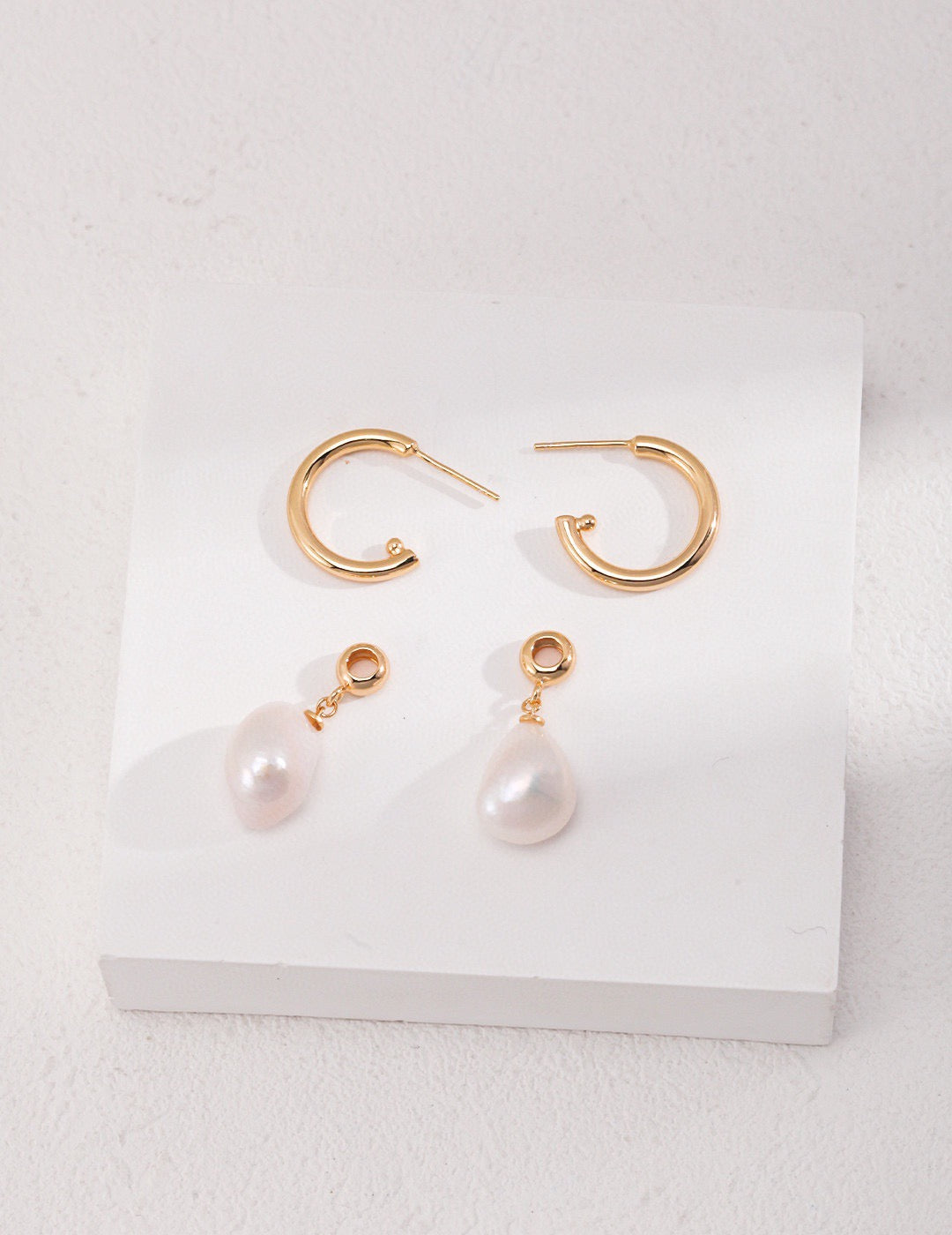 Shaped baroque pearl earrings,high quality gold plated earrings,natural baroque pearl earrings,unique design earrings,pearl earrings,fashion earrings