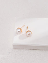 Versatile Sterling Silver Heart Pearl Earrings