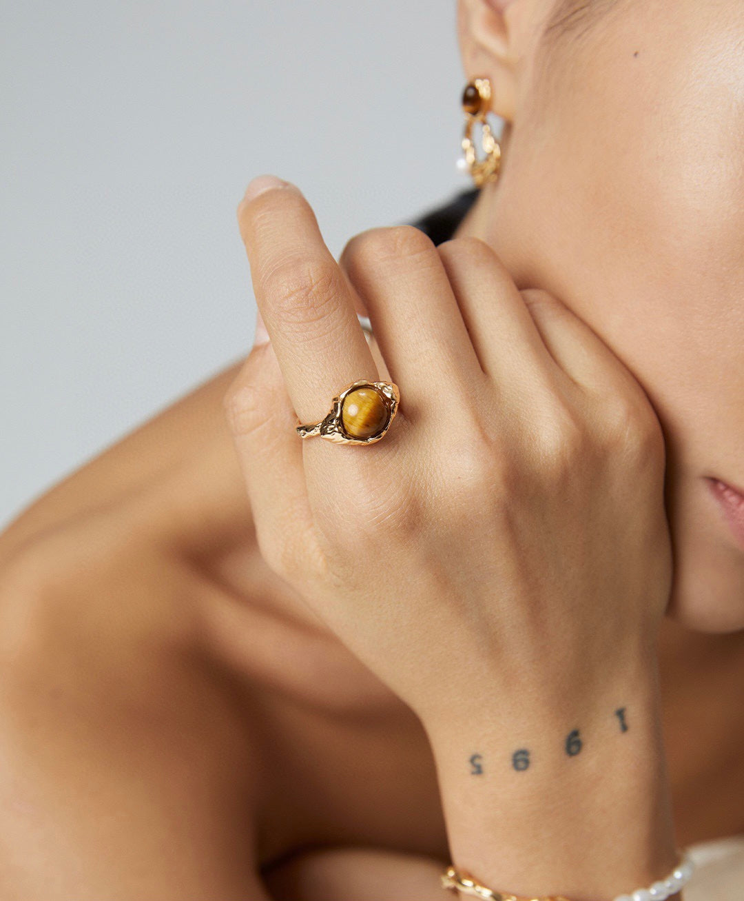 Tiger Eye Ring J0205